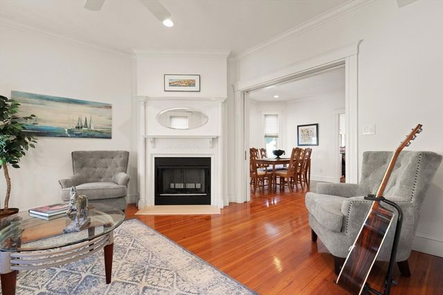 14-16 Ellsworth Park 2, Cambridge, MA 02138