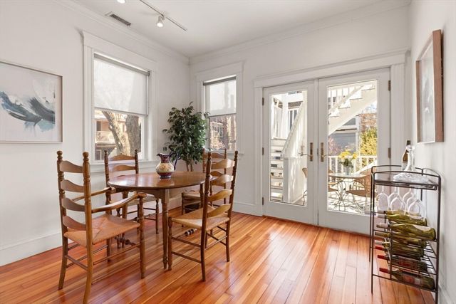14-16 Ellsworth Park 2, Cambridge, MA 02138