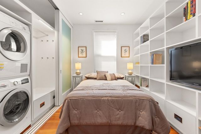 14-16 Ellsworth Park 2, Cambridge, MA 02138