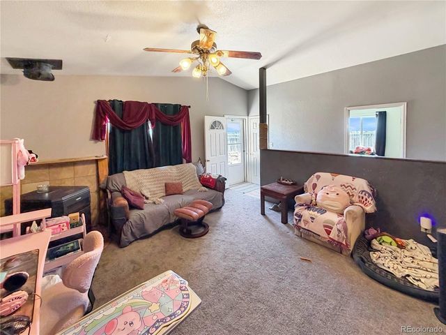 66 Basalt Dr, Alamosa, CO 81101