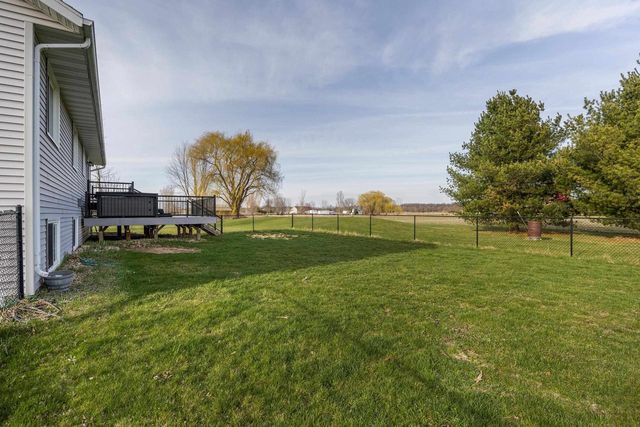 N6563 English Settlement Road, Albany, WI 53502