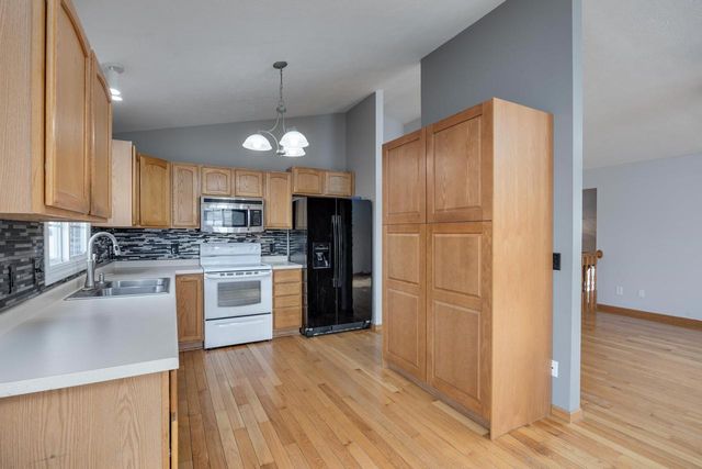 N6563 English Settlement Road, Albany, WI 53502