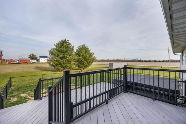 N6563 English Settlement Road, Albany, WI 53502