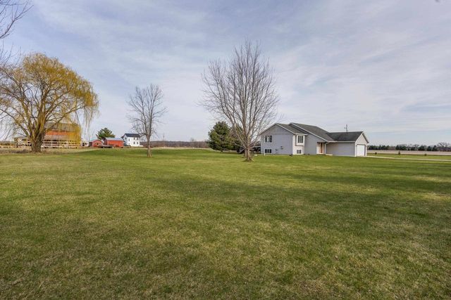 N6563 English Settlement Road, Albany, WI 53502