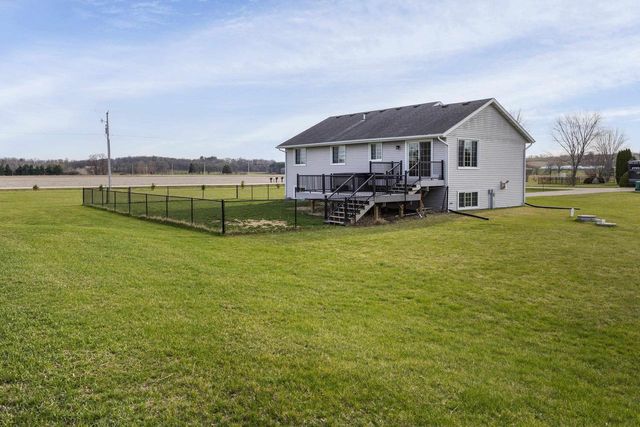 N6563 English Settlement Road, Albany, WI 53502
