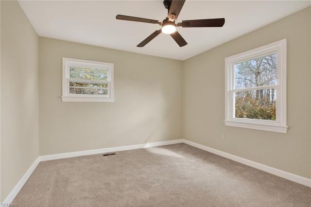 223 Woodhaven RD, Newport News, VA 23608