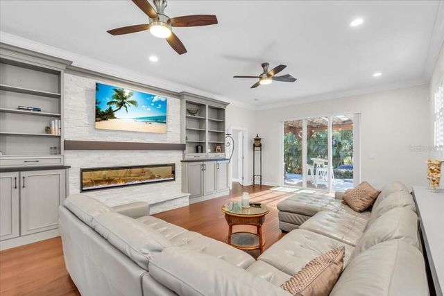 2224 TAMI SOLA STREET, Sarasota, FL 34237