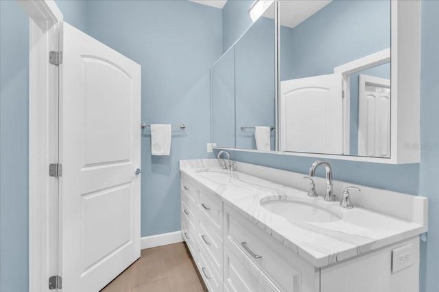 2224 TAMI SOLA STREET, Sarasota, FL 34237