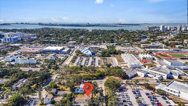 2224 TAMI SOLA STREET, Sarasota, FL 34237