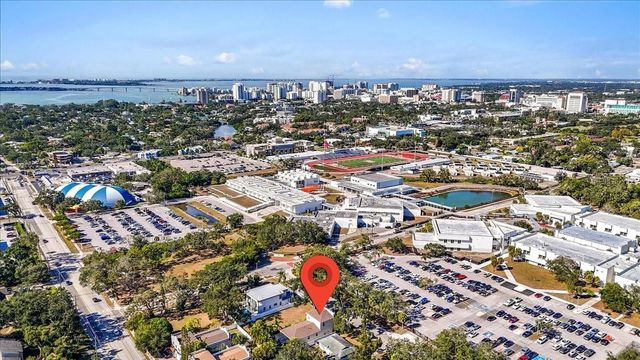 2224 TAMI SOLA STREET, Sarasota, FL 34237