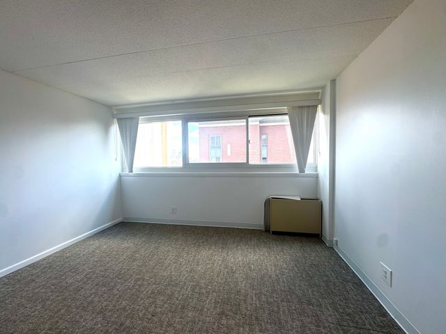 133 Park St 706, Brookline, MA 02446