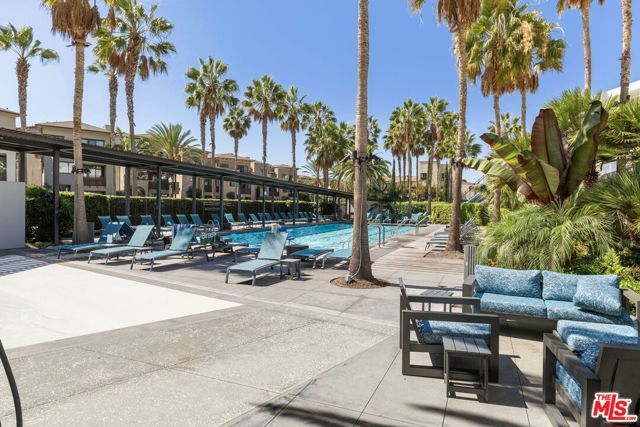 5625 Crescent Parkway 139, Los Angeles, CA 90094