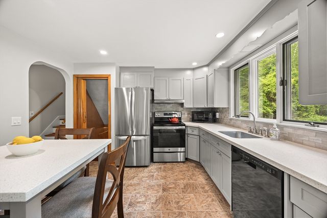 201 Atkinson Ave, Stoughton, MA 02072
