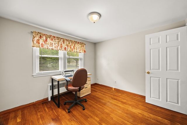 201 Atkinson Ave, Stoughton, MA 02072