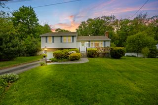 201 Atkinson Ave, Stoughton, MA 02072