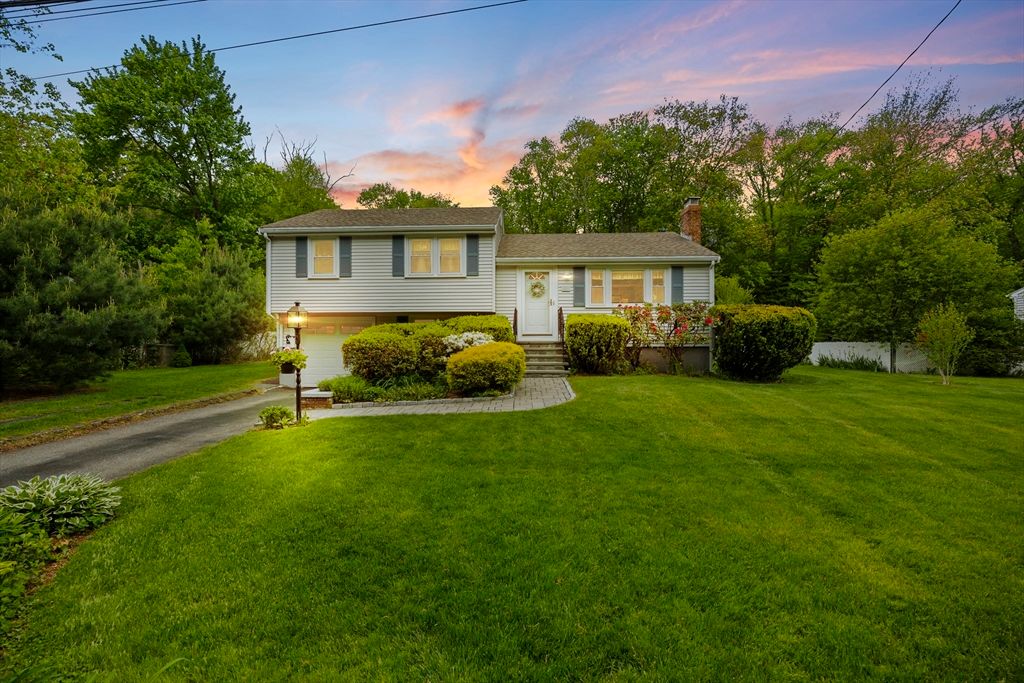 201 Atkinson Ave, Stoughton, MA 02072