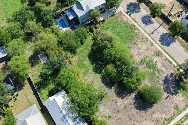 1008 BURNET ST, San Antonio, TX 78202