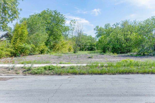 1008 BURNET ST, San Antonio, TX 78202