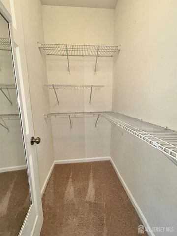 13 Fleet Street, North Brunswick, NJ 08902
