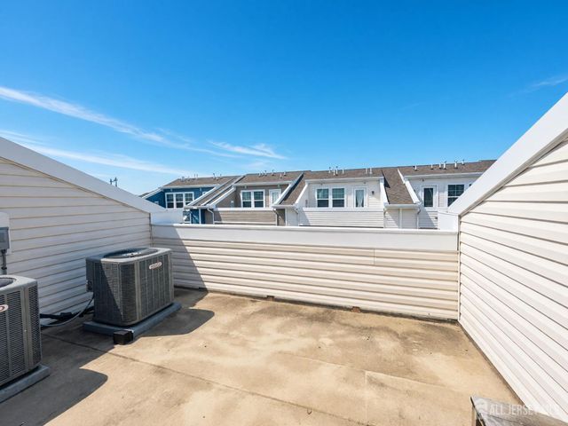 13 Fleet Street, North Brunswick, NJ 08902