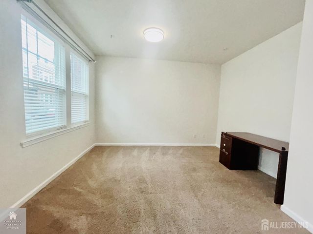 13 Fleet Street, North Brunswick, NJ 08902
