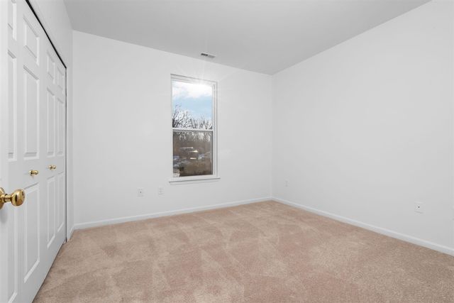 8117 Autumn Woods Trail, Ypsilanti, MI 48198