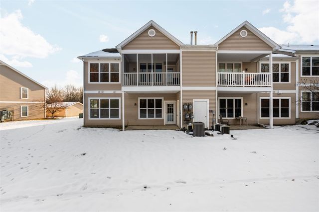 8117 Autumn Woods Trail, Ypsilanti, MI 48198