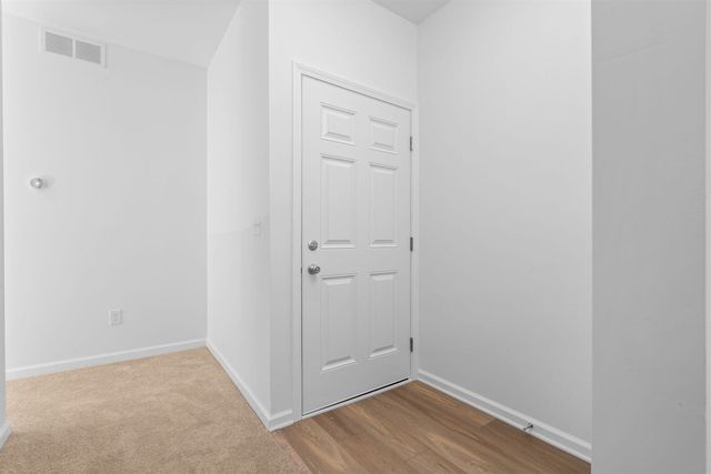 8117 Autumn Woods Trail, Ypsilanti, MI 48198