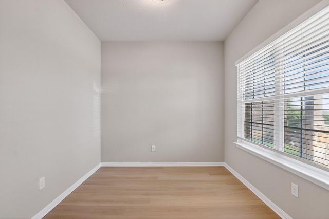 2961 Bridekirk DR, Round Rock, TX 78664