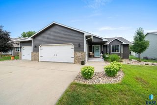 216 W Greenwood St, Brandon, SD 57005