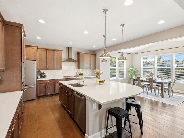 711 Old Wagon Trail Cir, Lafayette, CO 80026