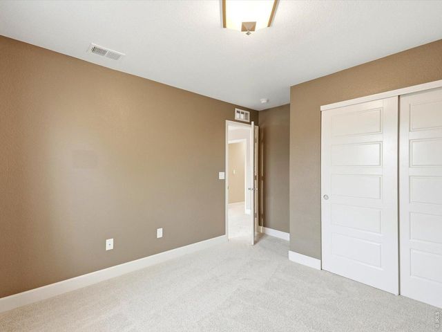 711 Old Wagon Trail Cir, Lafayette, CO 80026