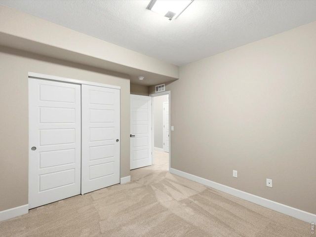 711 Old Wagon Trail Cir, Lafayette, CO 80026