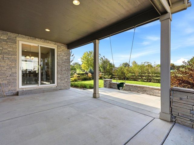 711 Old Wagon Trail Cir, Lafayette, CO 80026