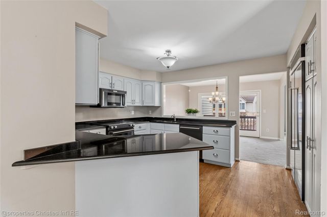 18314 Blue Heron Drive W 103, Northville Township, MI 48168