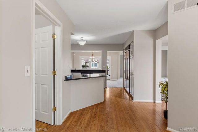 18314 Blue Heron Drive W 103, Northville Township, MI 48168