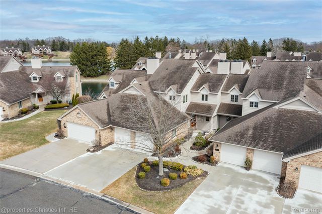 18314 Blue Heron Drive W 103, Northville Township, MI 48168