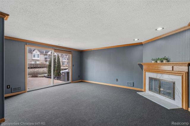 18314 Blue Heron Drive W 103, Northville Township, MI 48168