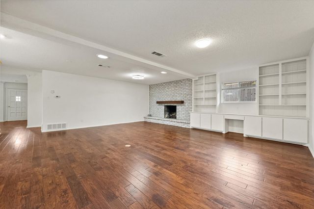 1600 Miller Court, Pantego, TX 76013