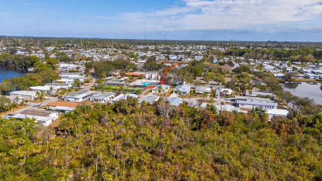 8 Santa Maria Court, Port St. Lucie, Port St Lucie, FL 34952