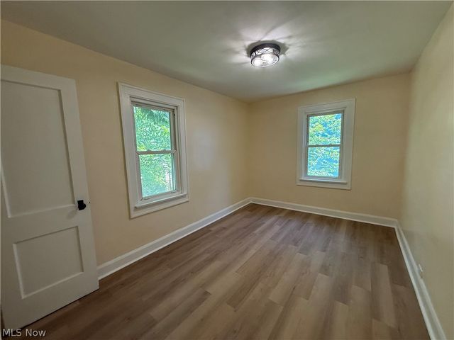 13625 Cranwood Drive, Garfield Heights, OH 44105