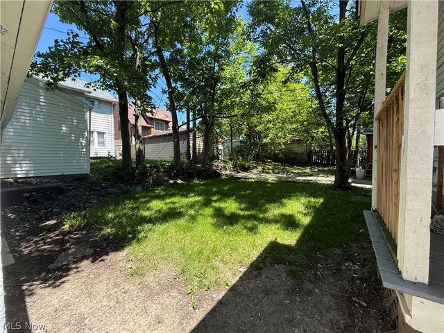 13625 Cranwood Drive, Garfield Heights, OH 44105