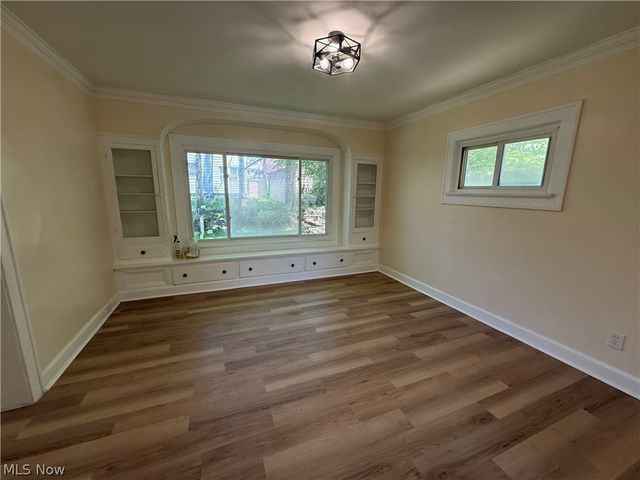 13625 Cranwood Drive, Garfield Heights, OH 44105