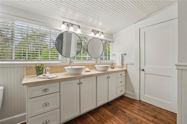 2117 Howell Mill Road NW, Atlanta, GA 30318