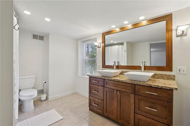 2117 Howell Mill Road NW, Atlanta, GA 30318