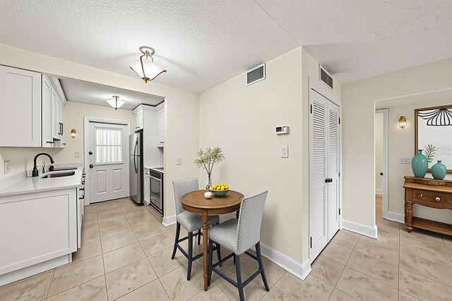 208 DANUBE AVENUE 103, Tampa, FL 33606