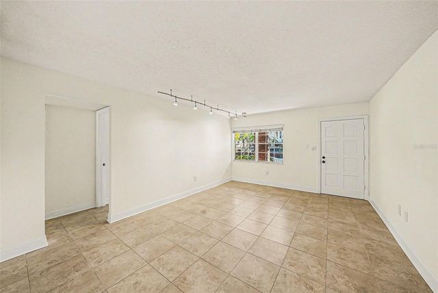 208 DANUBE AVENUE 103, Tampa, FL 33606