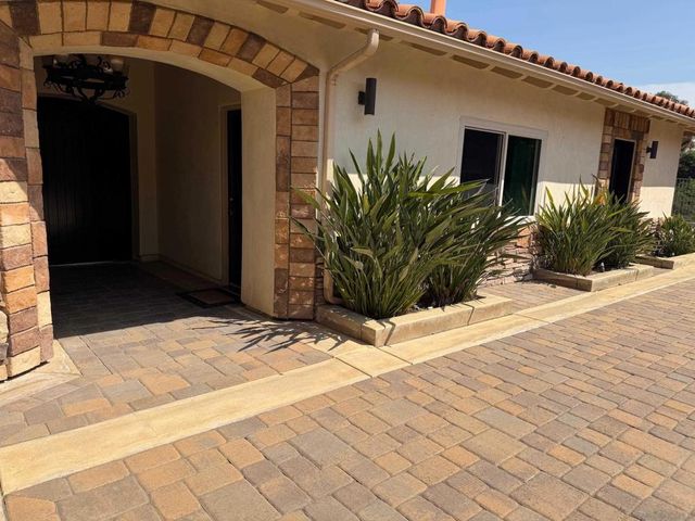 1541 Country Vistas Lane, Bonita, CA 91902