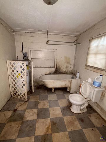 3120 Bloomfield Drive, Macon, GA 31206