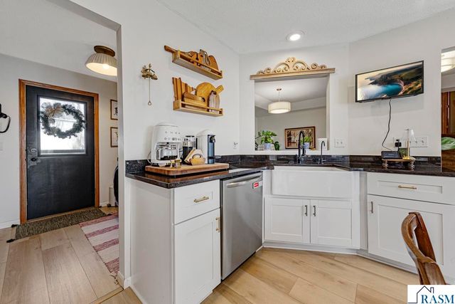 405 Thomas Drive, Eagle Lake, MN 56024